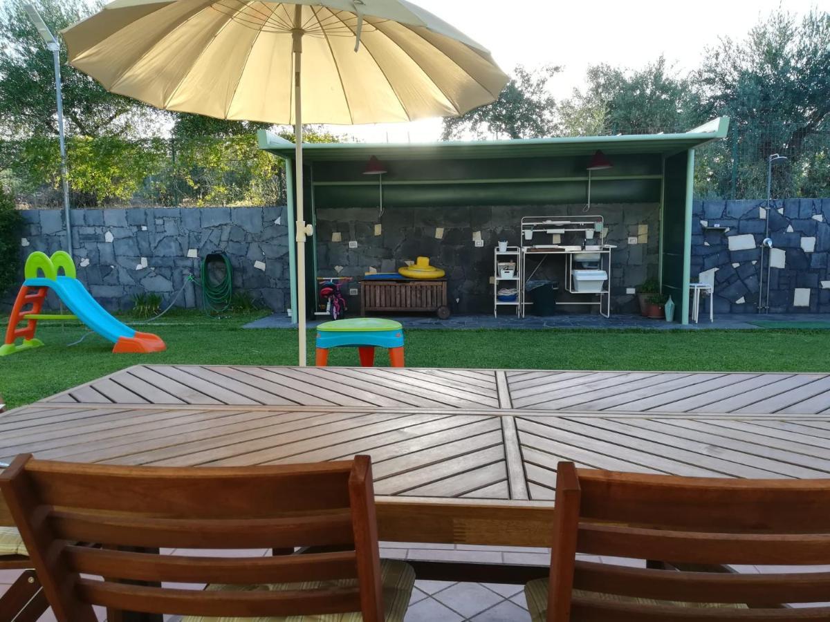 Villa Capogrecale - Piscina Riscaldata Piedimonte Etneo Eksteriør billede