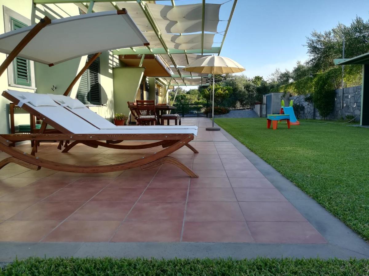 Villa Capogrecale - Piscina Riscaldata Piedimonte Etneo Eksteriør billede