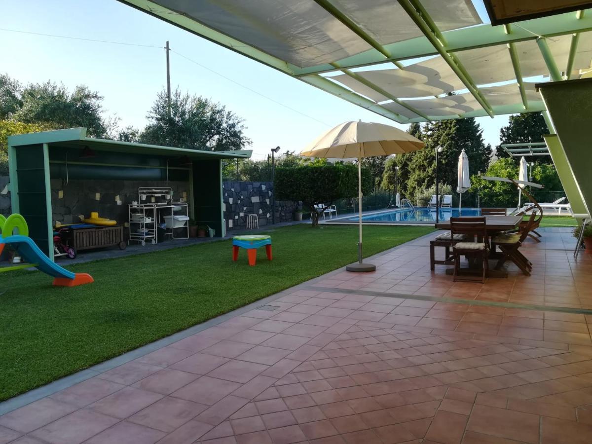 Villa Capogrecale - Piscina Riscaldata Piedimonte Etneo Eksteriør billede