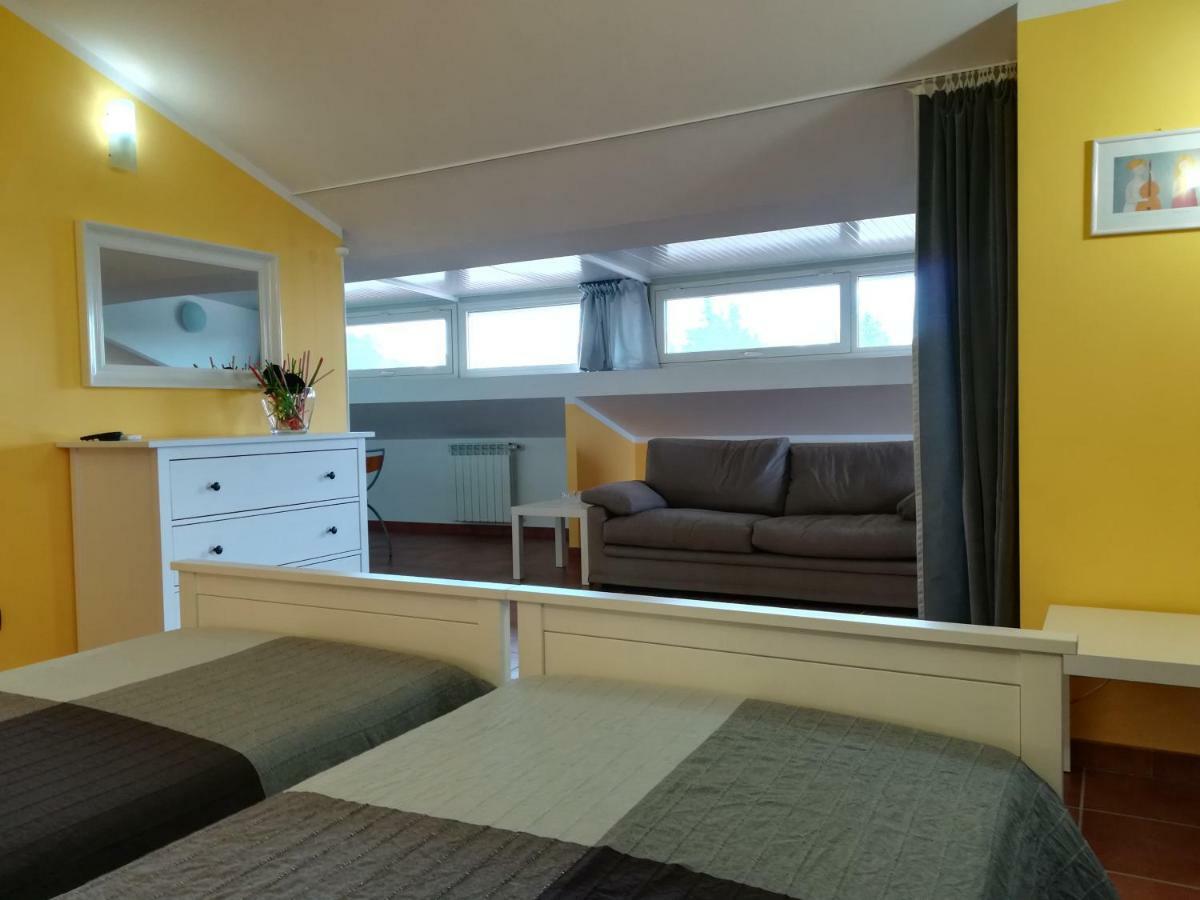 Villa Capogrecale - Piscina Riscaldata Piedimonte Etneo Eksteriør billede